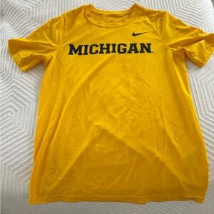 Michigan YOUTH large Nike Dri-fit shirt